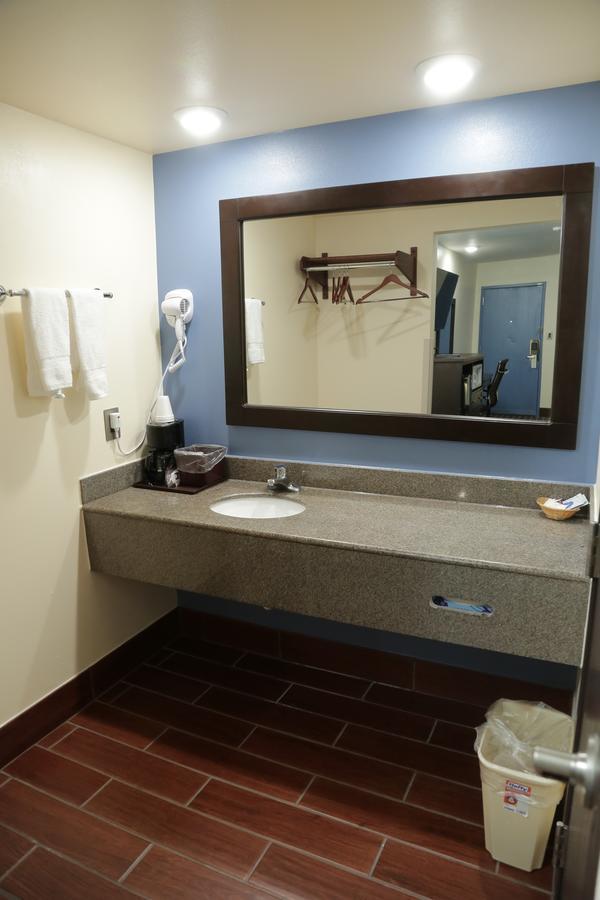 Theroff'S Motel Washington Eksteriør bilde